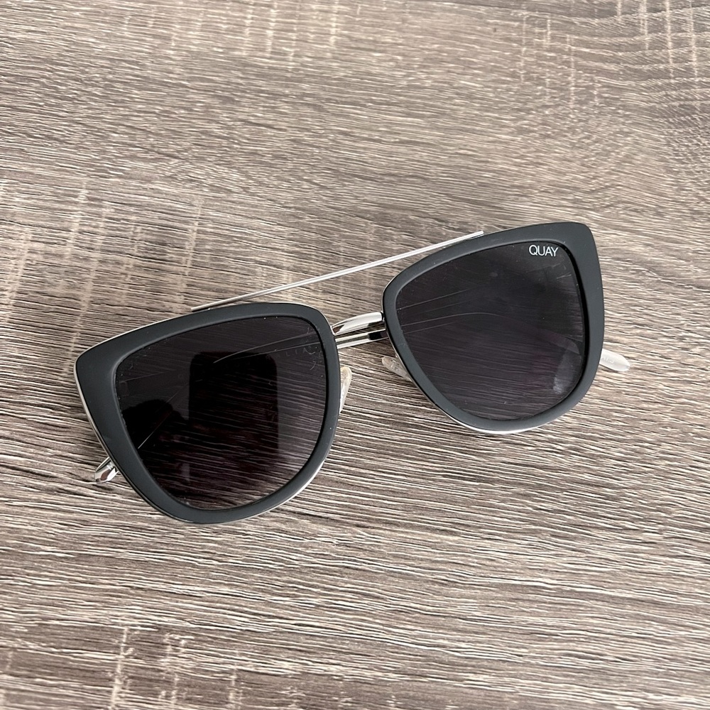 SOLD ‼️Quay Sunglasses - NWOT